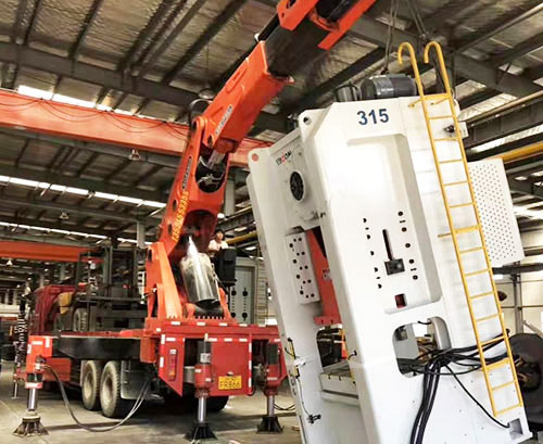 金寨县提升工作效率，选择优质折臂吊租赁服务