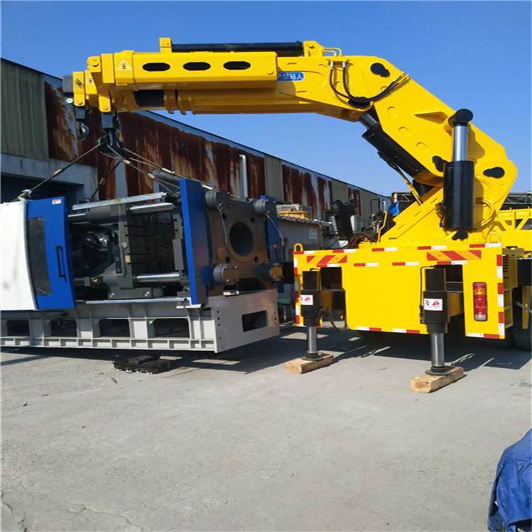 金寨县 大吨位折臂吊出租费用解析：一小时租赁多少钱