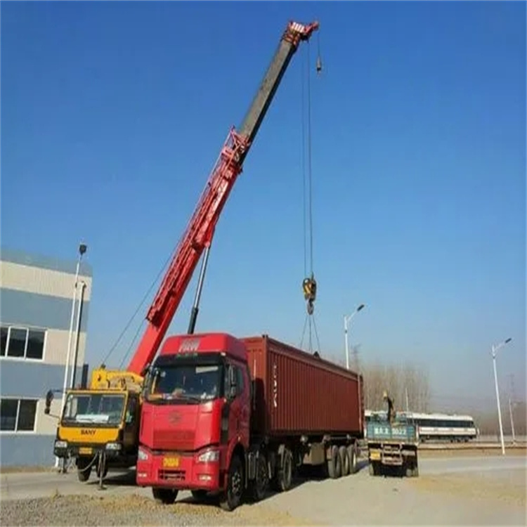 金寨县路灯高空安装如何选吊车？租赁费用、施工流程及安全规范全解析