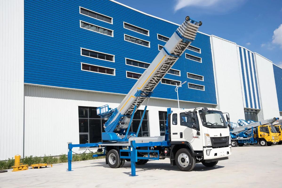 金寨县小型云梯车上料车租赁多少钱