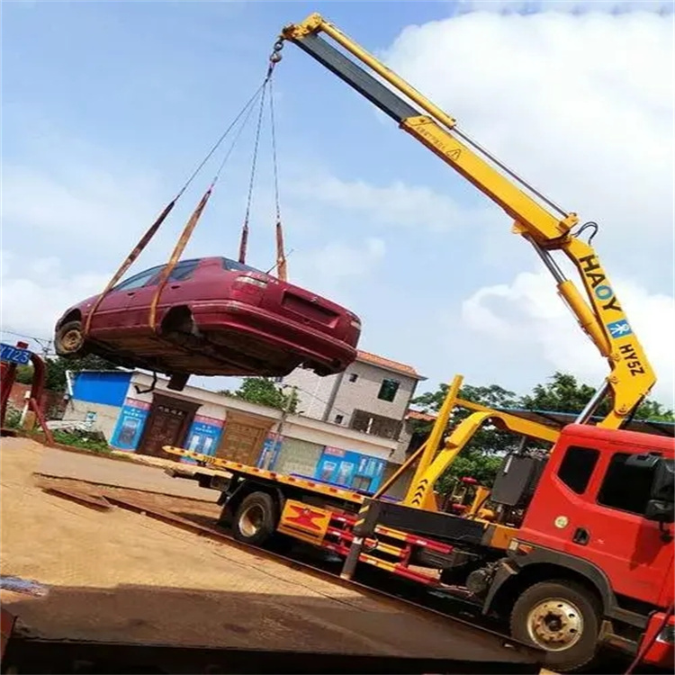 金寨县吊车救援小汽车怎么吊